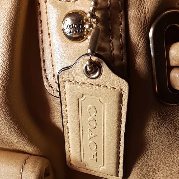 Coach Kristin Yellow Leather Hobo Shoulder Bag - Picture 2 of 16